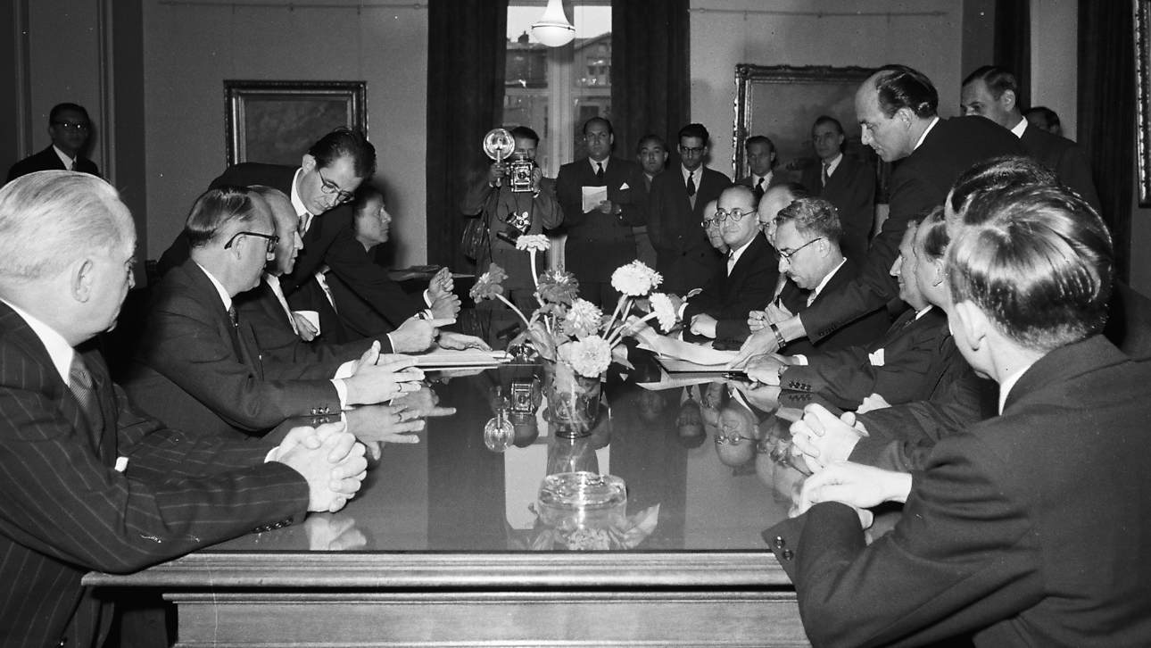 Unterzeichnung der Luxemburger Abkommen am 10. September 1952